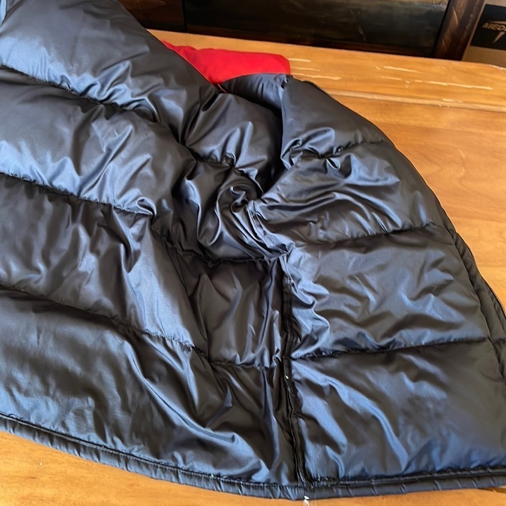 Gerry Down Feather Puffer Jacket Size Medium - Picture 12 of 13